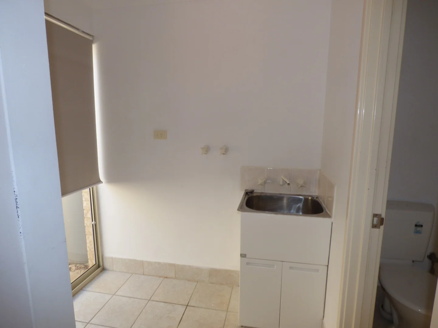 Additional image 21 of 7/11 Norbertine Cl, Queens Park WA 6107