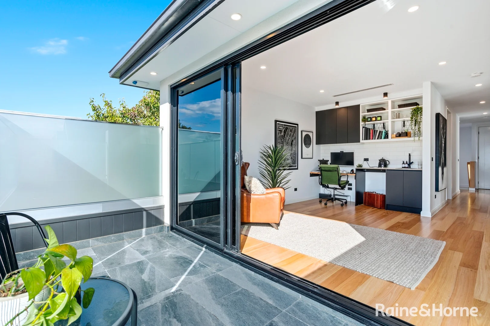 Additional image 10 of 90A Oxford Street, Newport VIC 3015