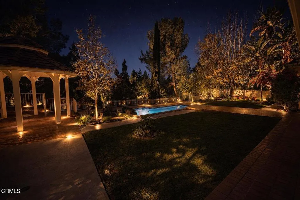 Additional image 3 of 832 Greenridge Drive, La Canada Flintridge, CA 91011