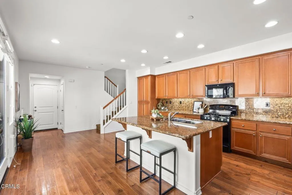 Additional image 7 of 8240 Silver Circle, Ventura, CA 93004