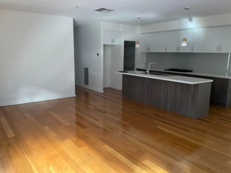 Additional image 4 of 2/23 Katrina Dr, Burnside Heights VIC 3023