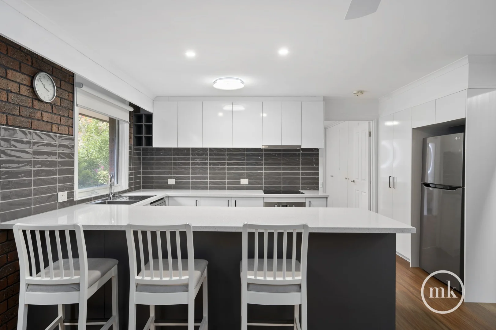 Additional image 2 of 1/4 Fitzsimons Lane, Eltham VIC 3095