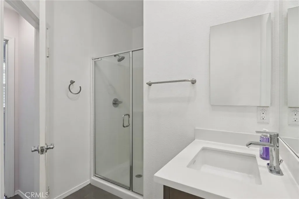Additional image 10 of 833 S Sumac Lane, Rialto, CA 92376