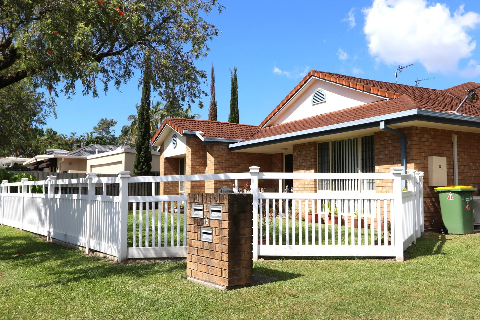 1/16 Judith Avenue, Southport QLD 4215