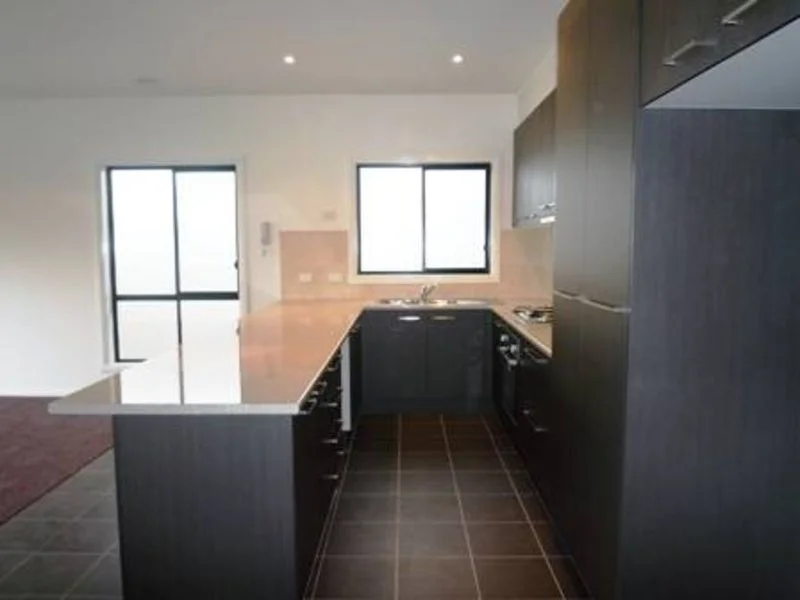 Additional image 2 of 2/7 Bridlepath Drive, Truganina VIC 3029
