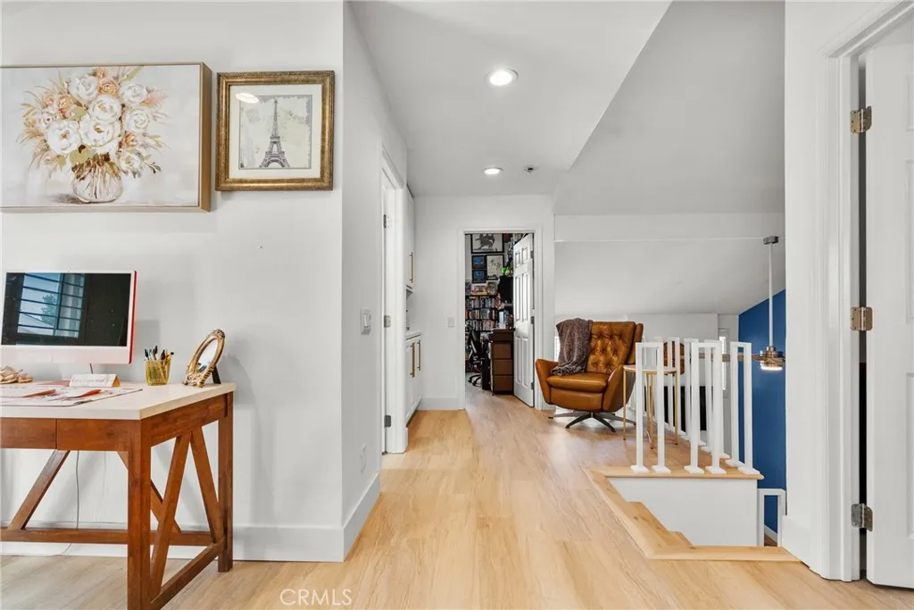 Additional image 24 of 23121 Yvette Lane, Valencia, CA 91355