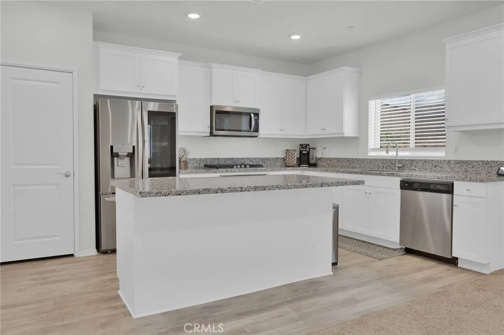 Additional image 73 of 13028 Sierra Madre Court, Victorville, CA 92394