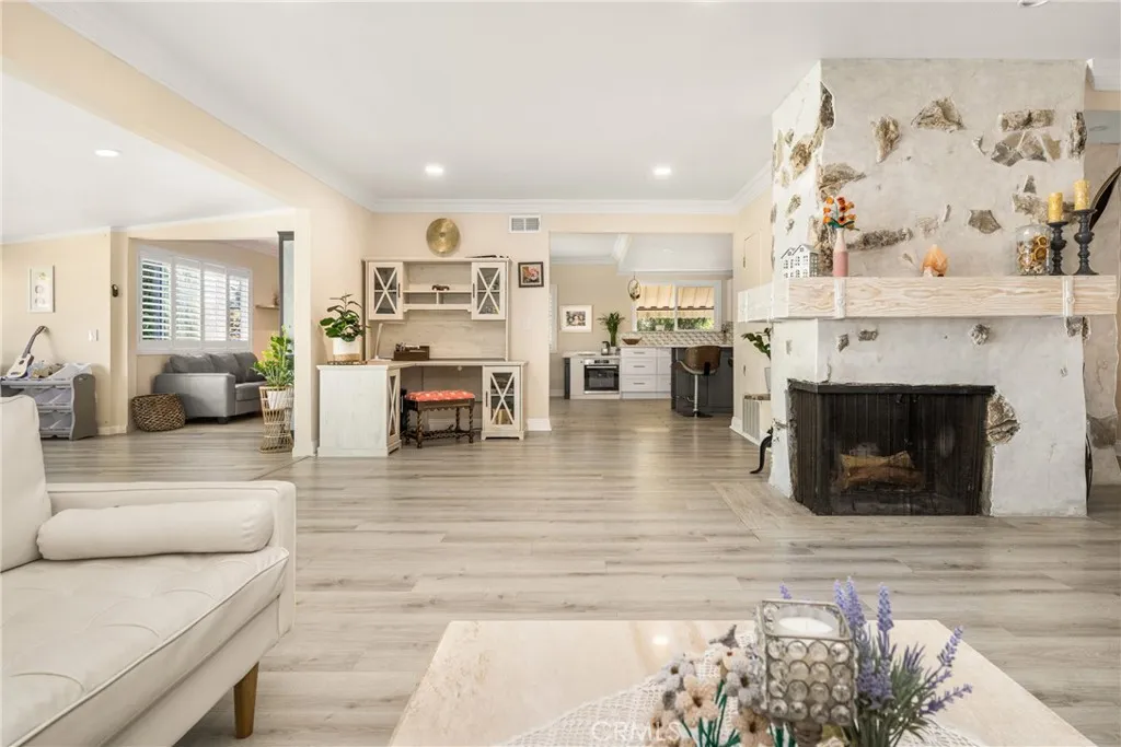 Additional image 51 of 909 N Cleveland St, Orange, CA 92867