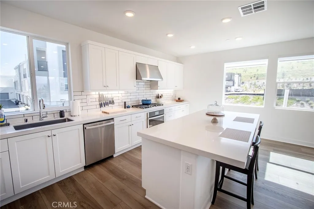 Additional image 4 of 26857 Laurel Mountain Loop, Valencia, CA 91381