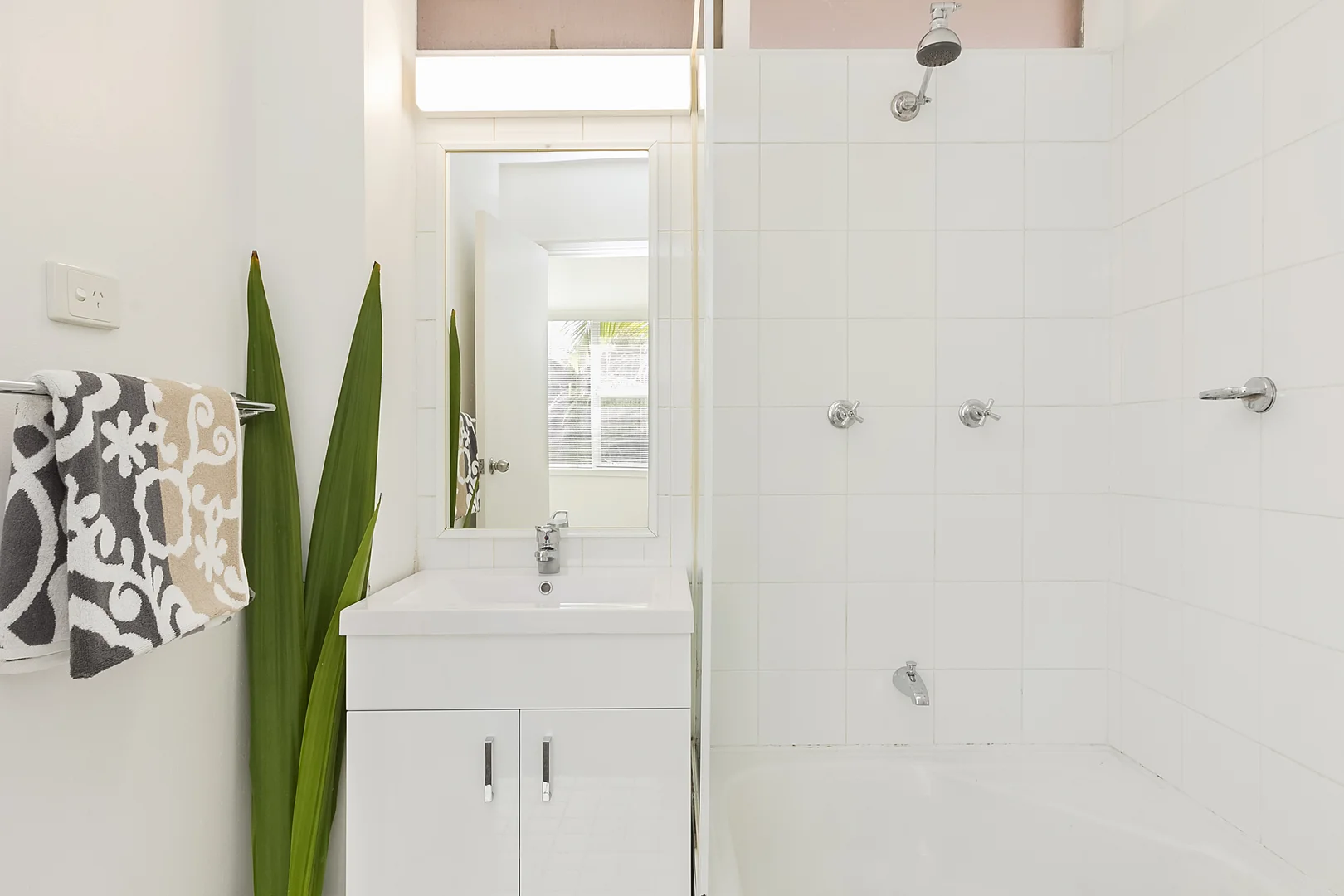 Additional image 3 of 37/1 McDonald Street, Potts Point NSW 2011