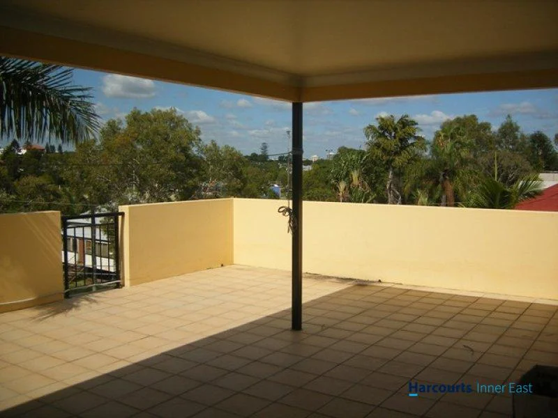Additional image 2 of 2/157 Riding Road, Balmoral QLD 4171