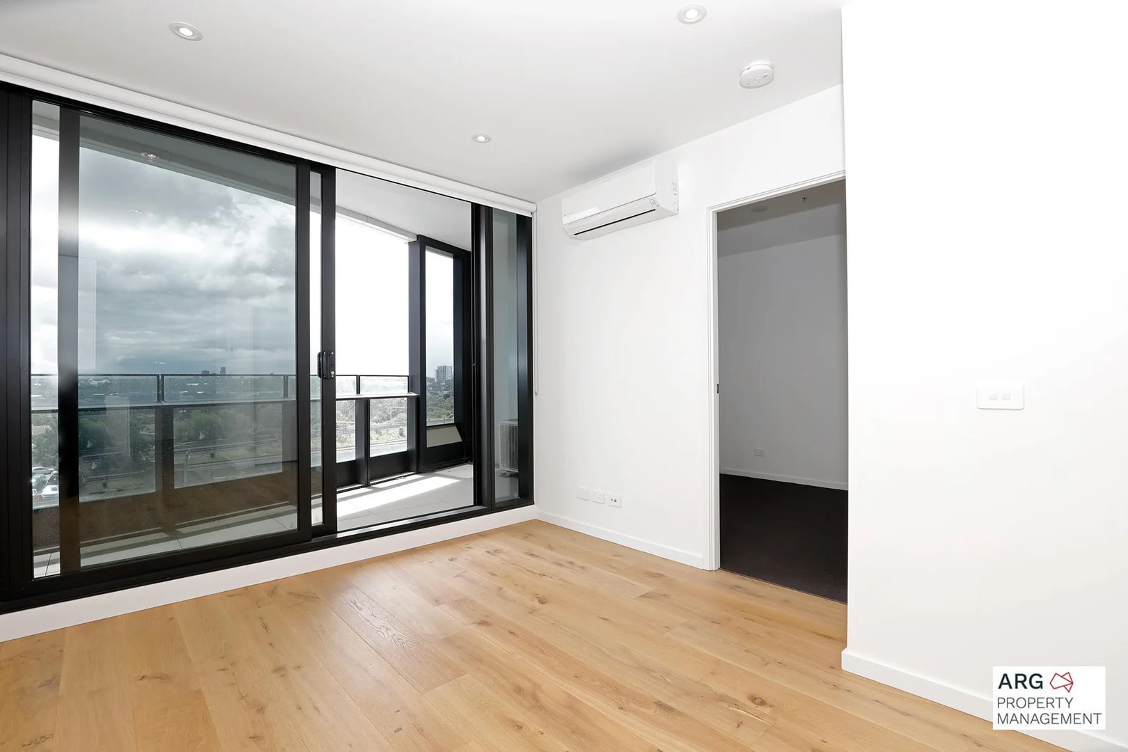 Additional image 2 of 503/8 Hallenstein Street, Footscray VIC 3011