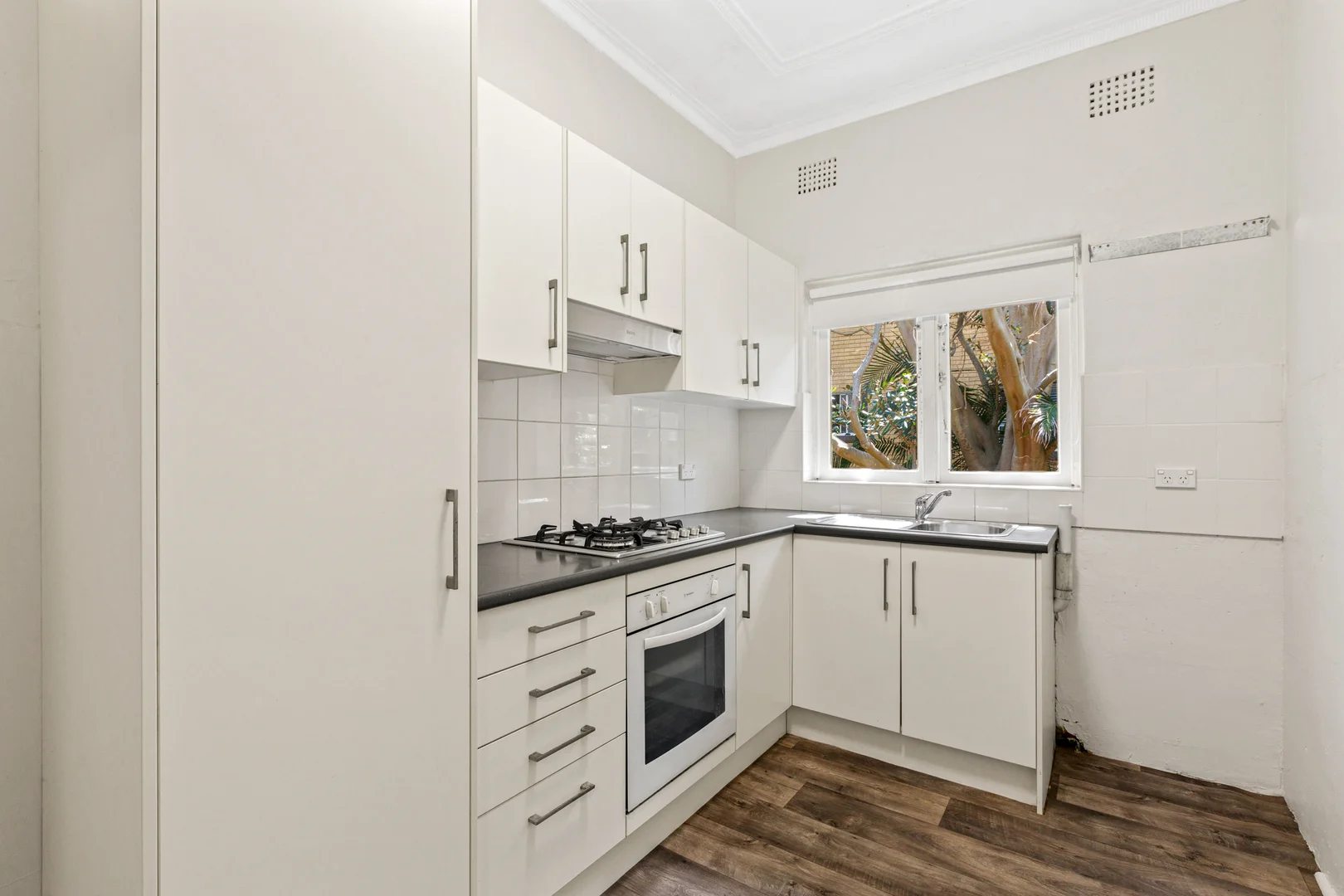 Unit 5/6 Warners Avenue, Bondi Beach NSW 2026 photo 3