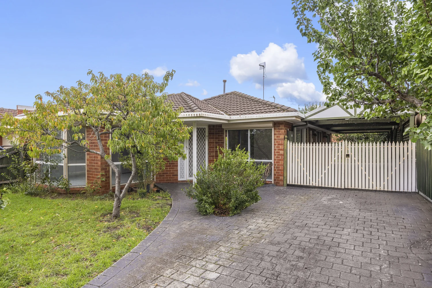 7 Basalt Court, Delahey VIC 3037