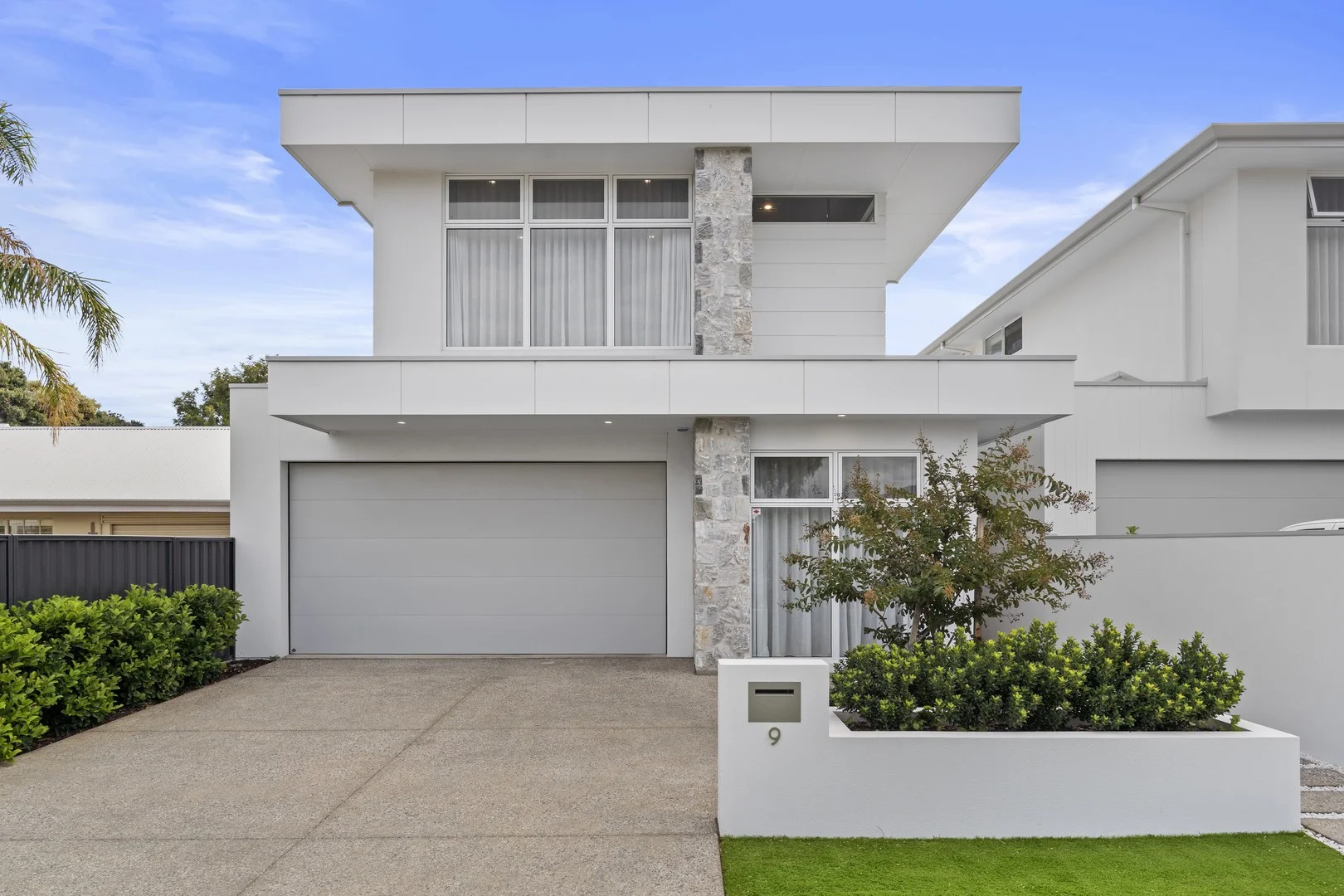 9 MacQuarrie Court, West Lakes Shore SA 5020