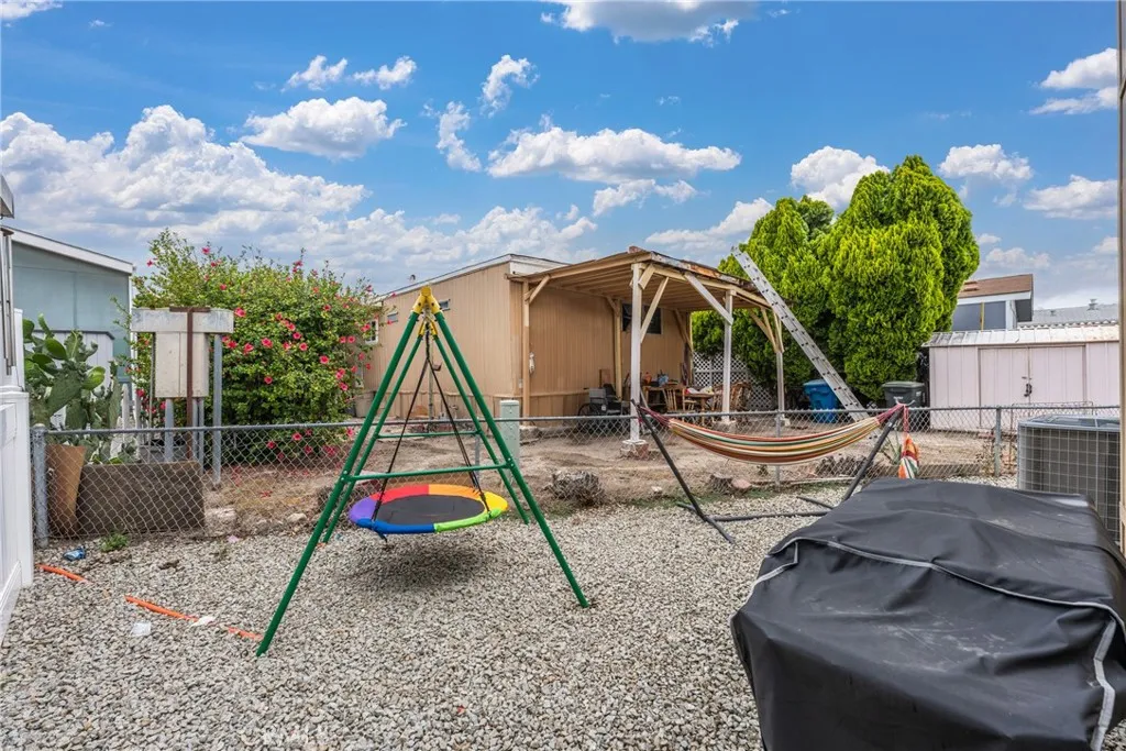 Additional image 50 of 32900 Riverside Dr Unit 53, Lake Elsinore, CA 92530