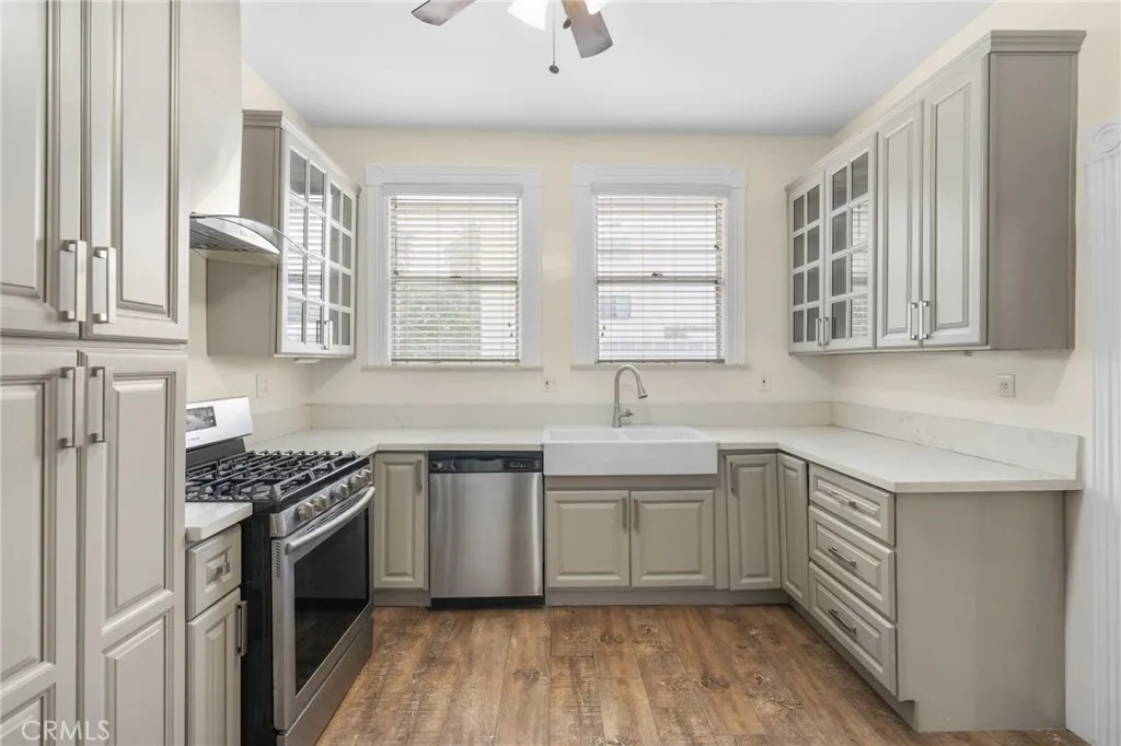 Additional image 22 of 1598 W 36th Place, Los Angeles, CA 90018