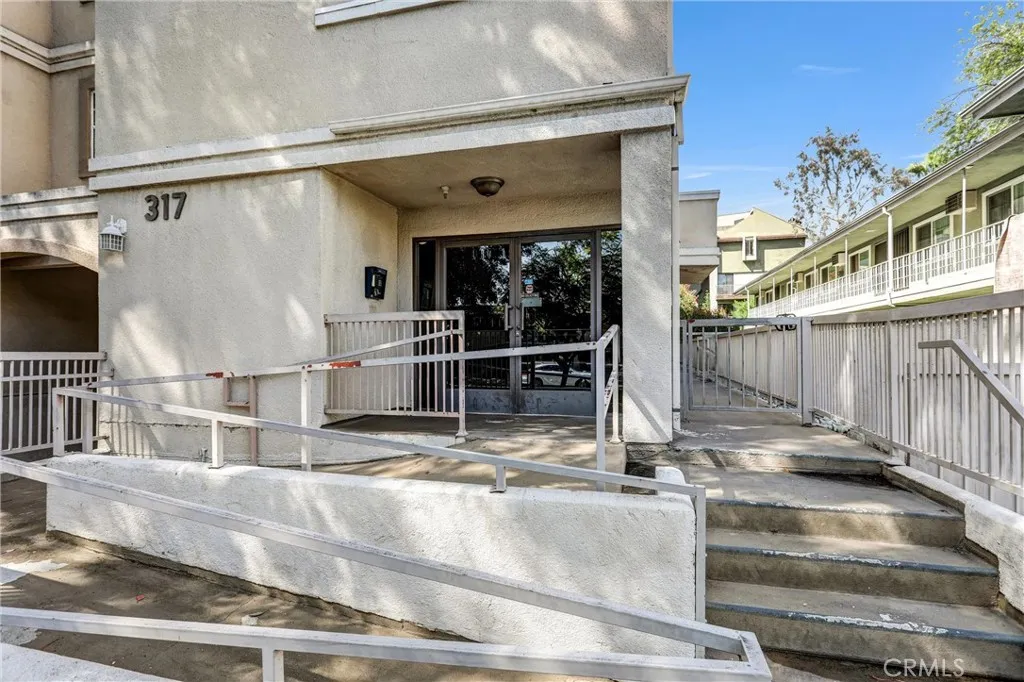 317 E Del Mar Unit 1, Pasadena, CA 91101 photo 5