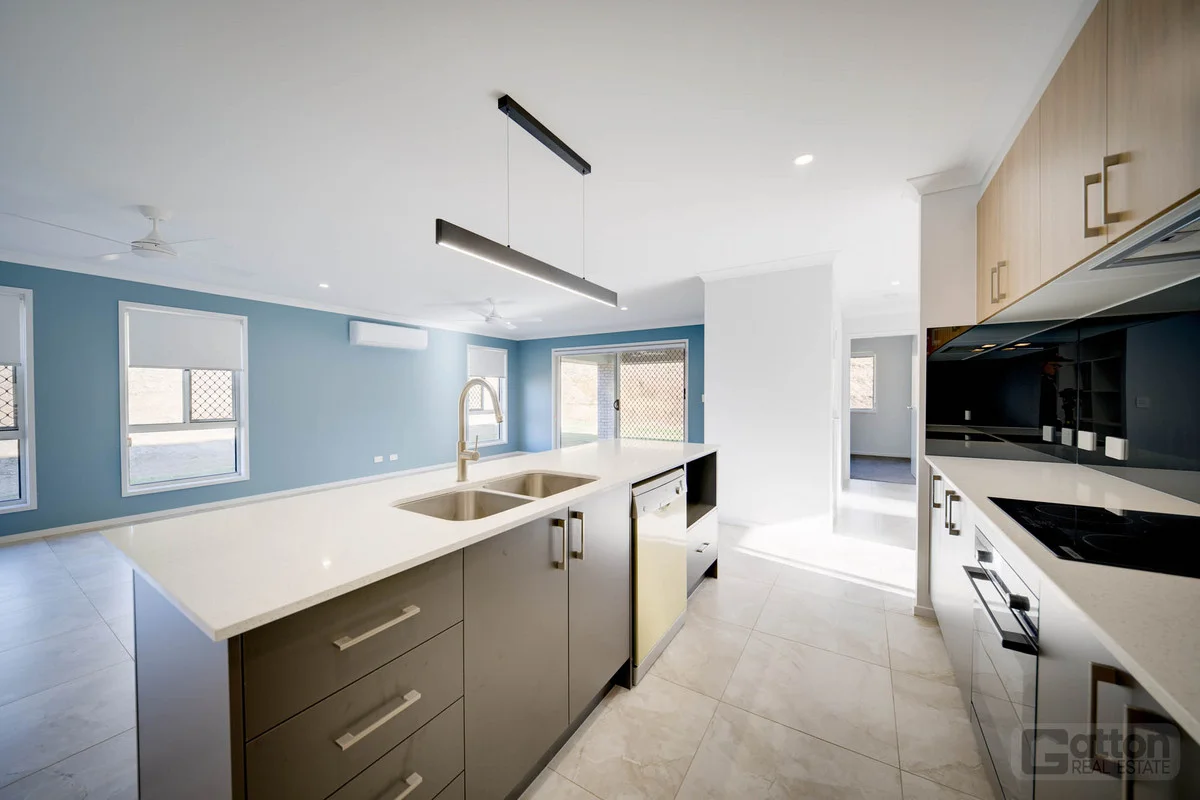 Additional image 3 of 10 Monarch Place, Withcott QLD 4352