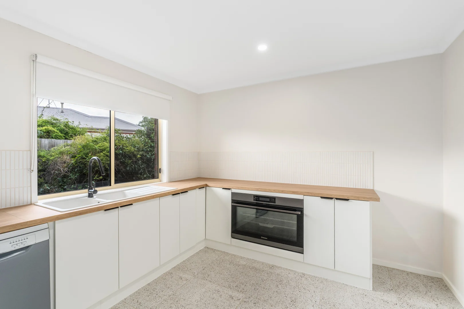 Additional image 4 of 16 Richard Drive, Lara VIC 3212