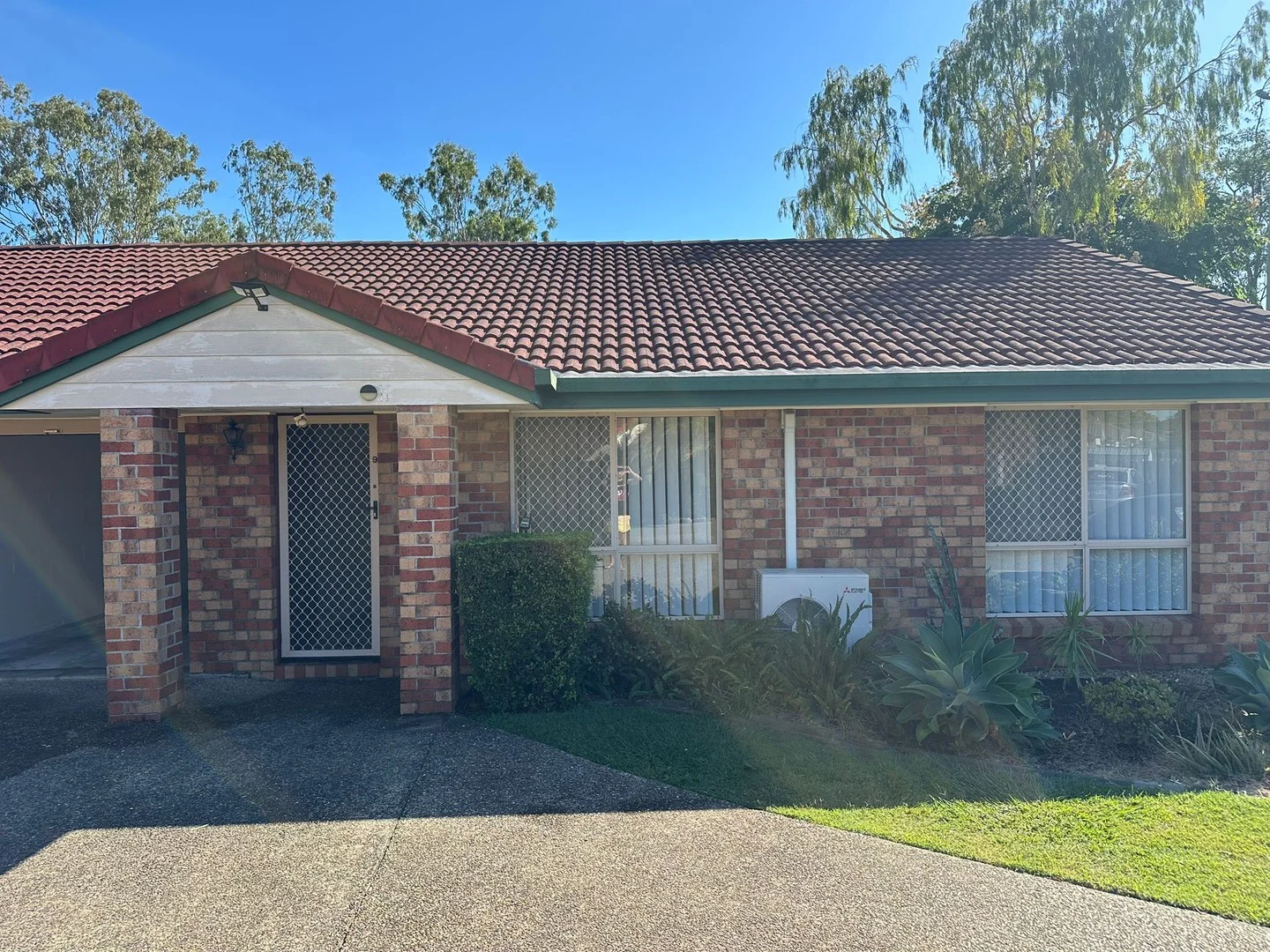 9/3 ROSEGUM PLACE, Redbank Plains QLD 4301