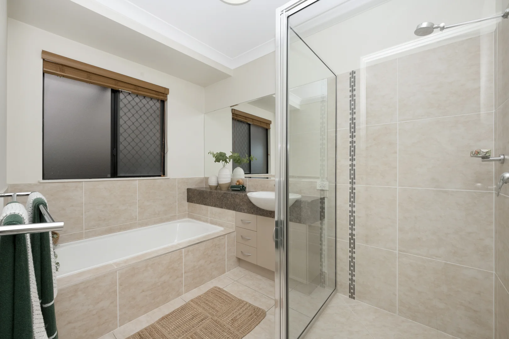 Additional image 10 of 7 Currawinya Court, Bushland Beach QLD 4818