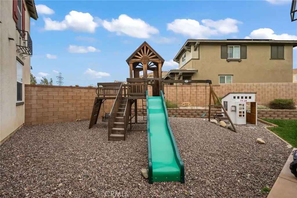 Additional image 112 of 4975 Oak Moss Ave, Fontana, CA 92336