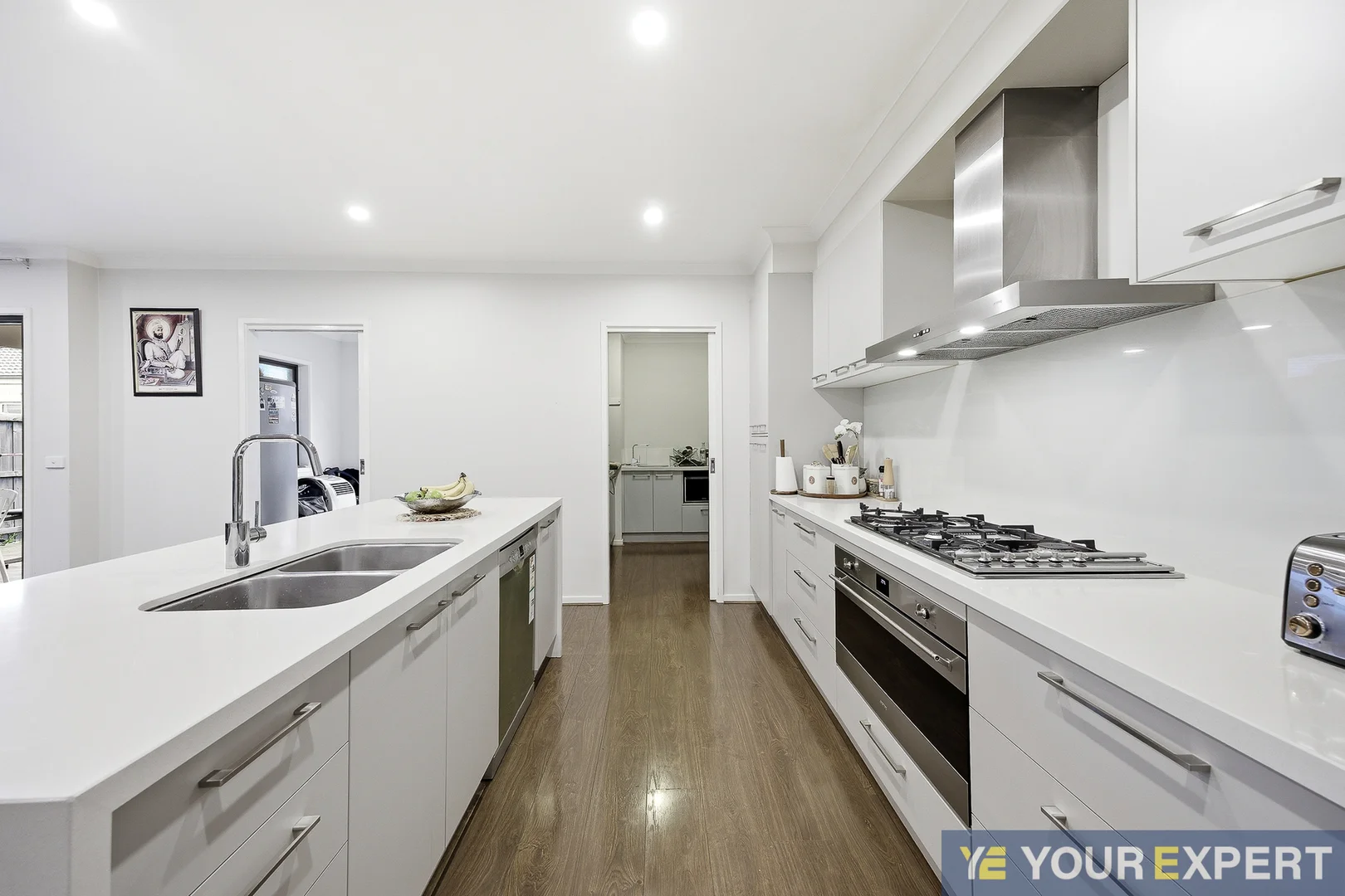 Additional image 10 of 14 Cottongrass Avenue, Clyde North VIC 3978