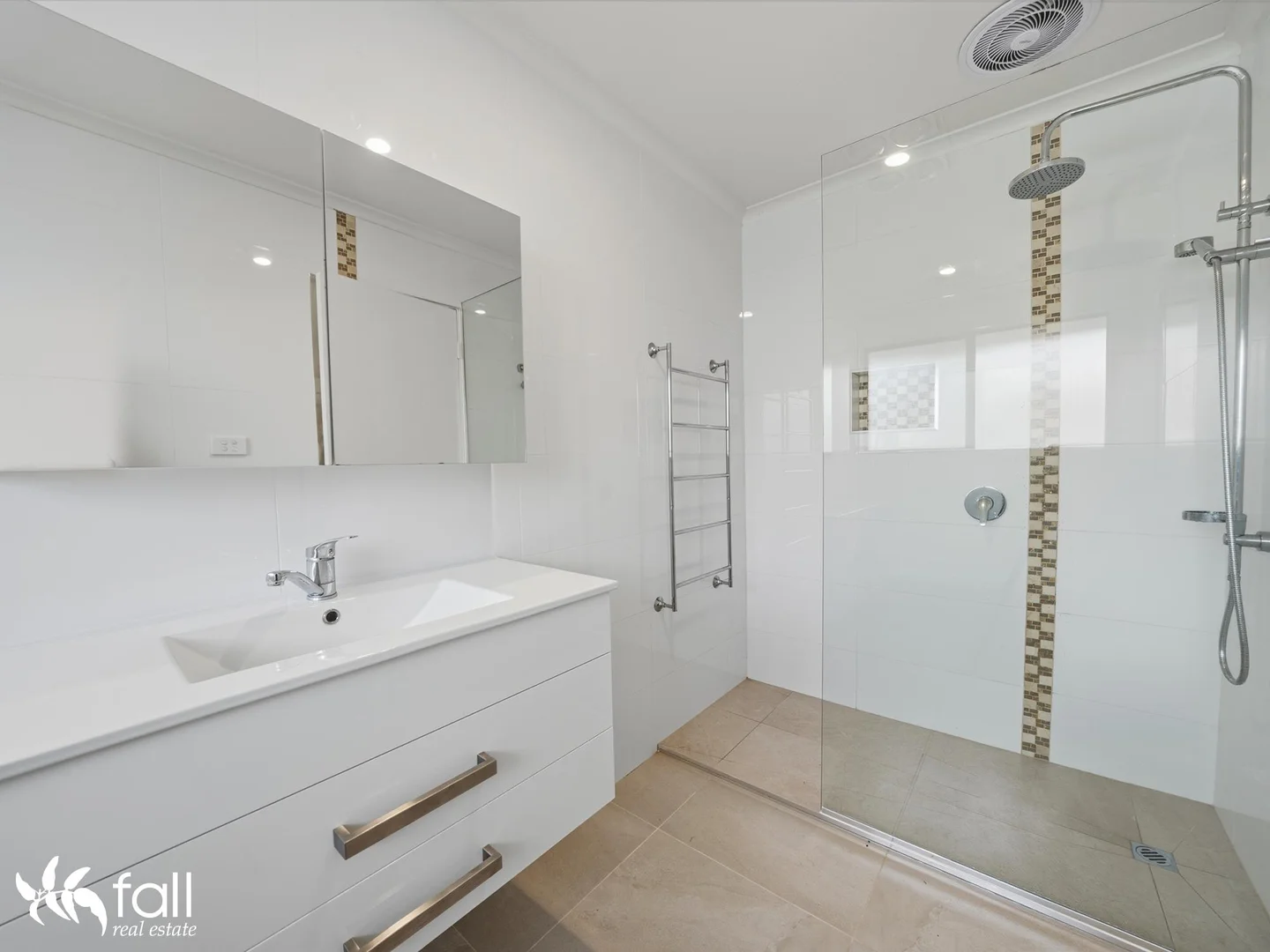 Additional image 17 of 31 Ash Drive, Kingston TAS 7050