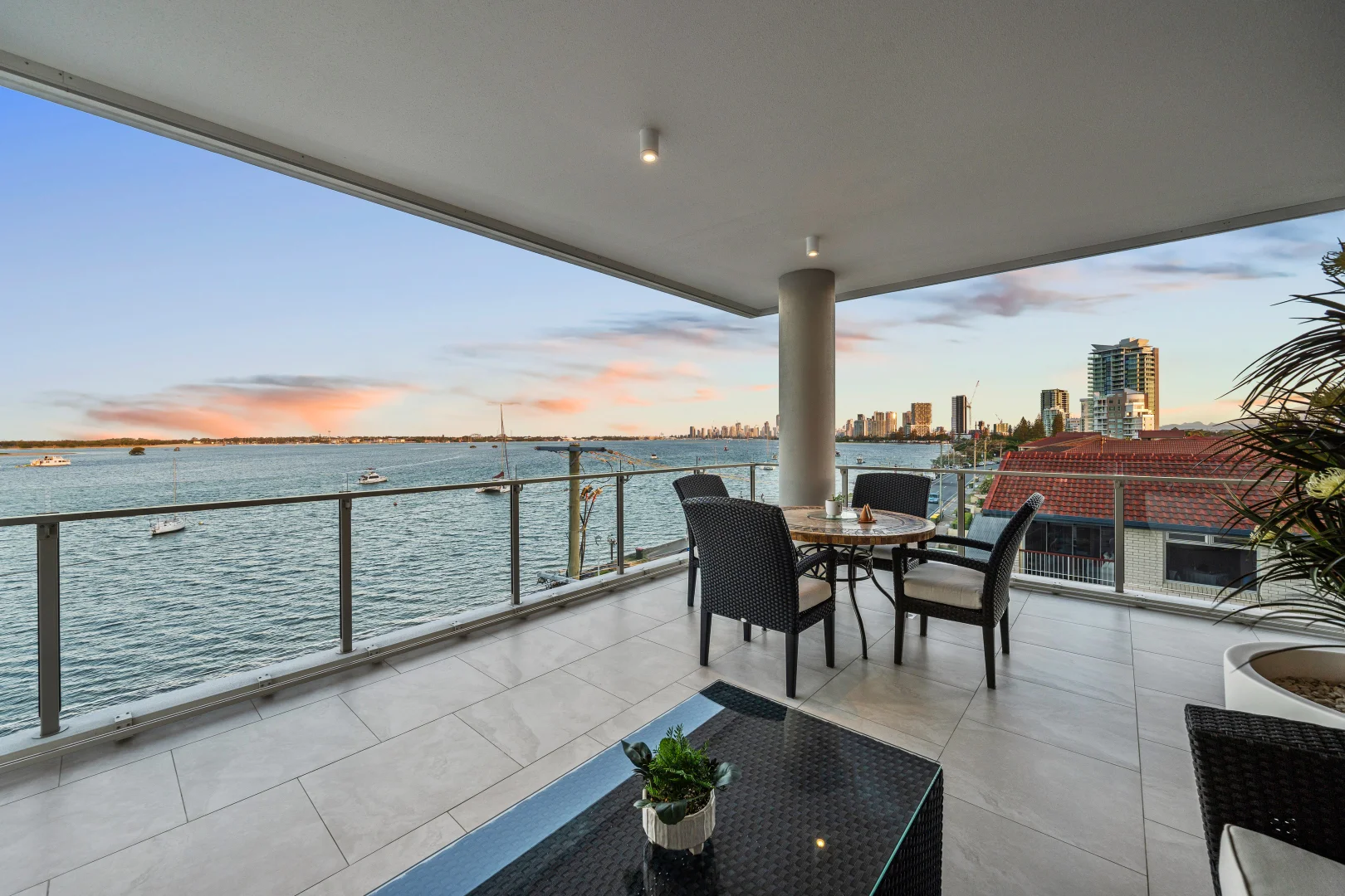 Additional image 3 of 401/286 Marine Parade, Labrador QLD 4215