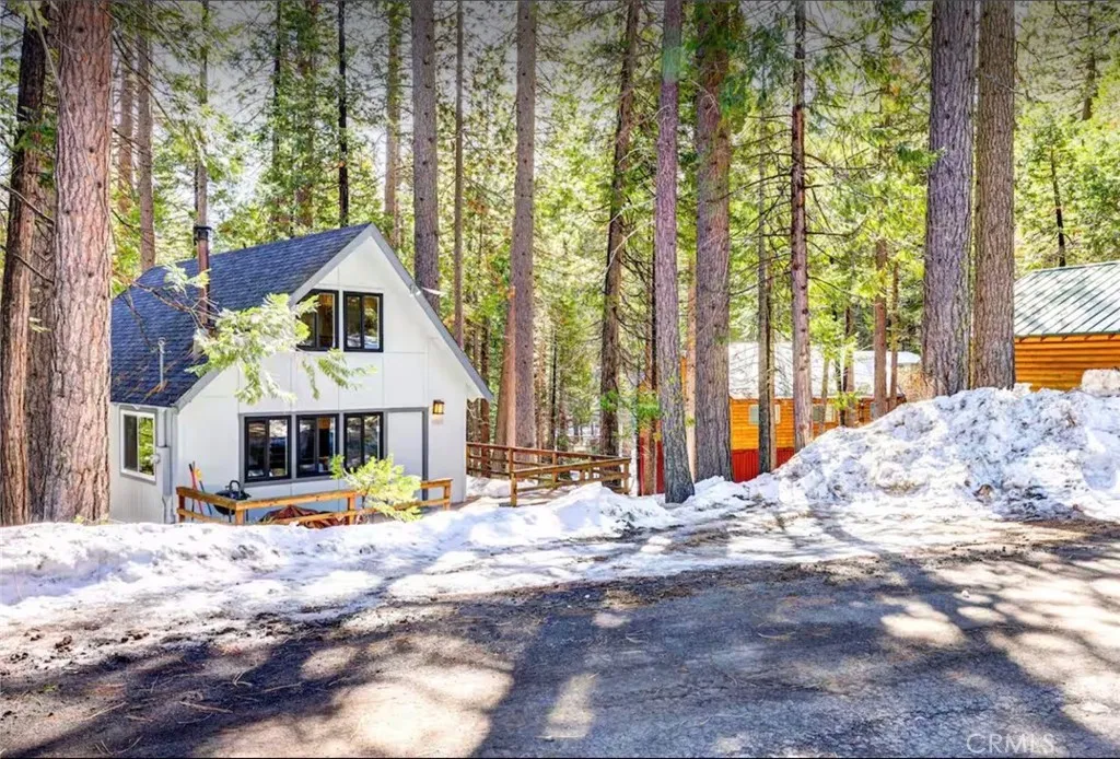 Additional image 3 of 29591 Lassen Drive, Long Barn, CA 95335