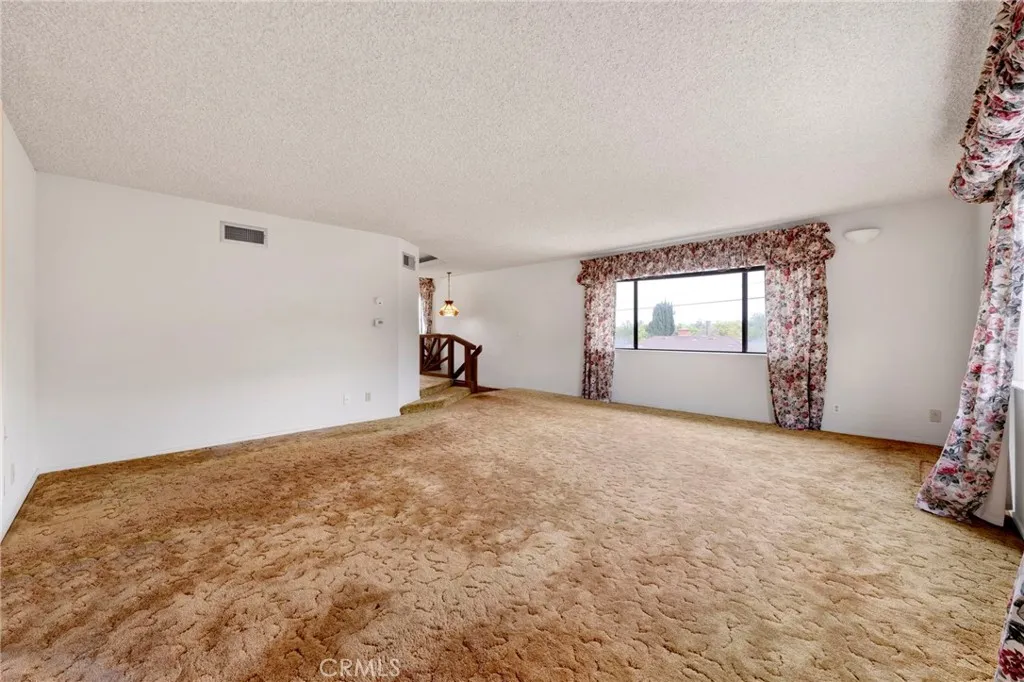 Additional image 90 of 633 Groton Drive, Burbank, CA 91504
