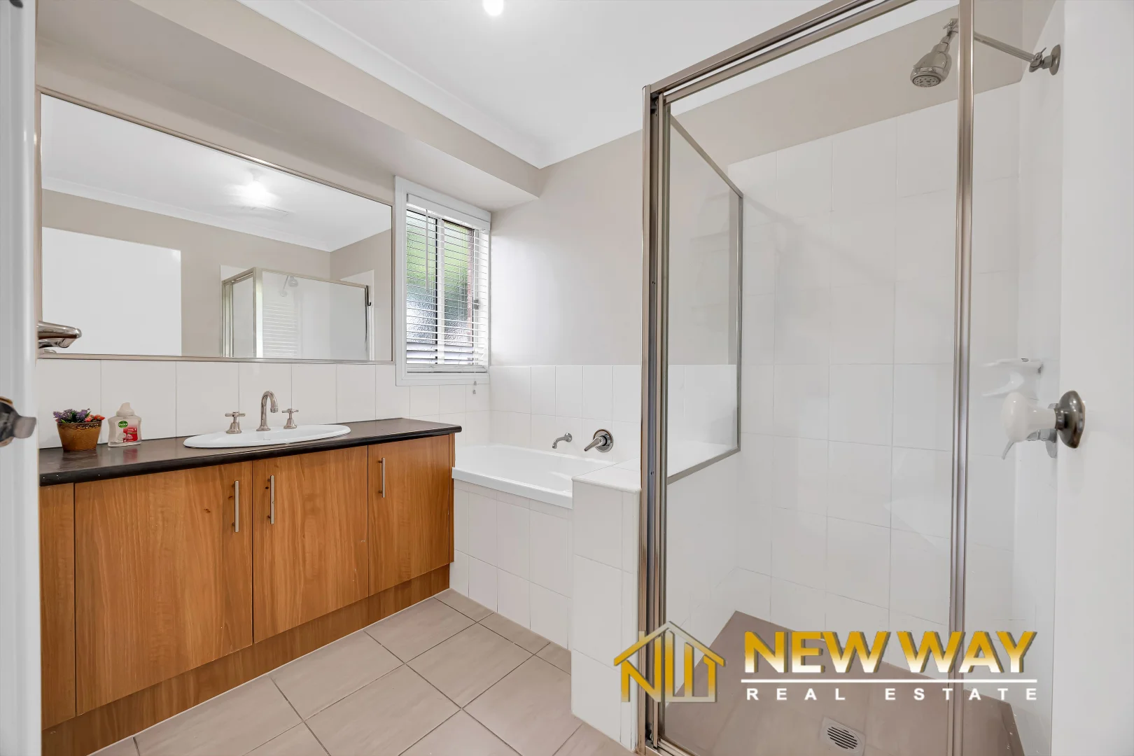 Additional image 7 of 33 Viola Avenue, Pakenham VIC 3810
