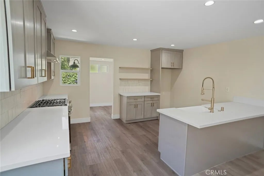 Additional image 8 of 3123 Hyde Park Boulevard, Los Angeles, CA 90043