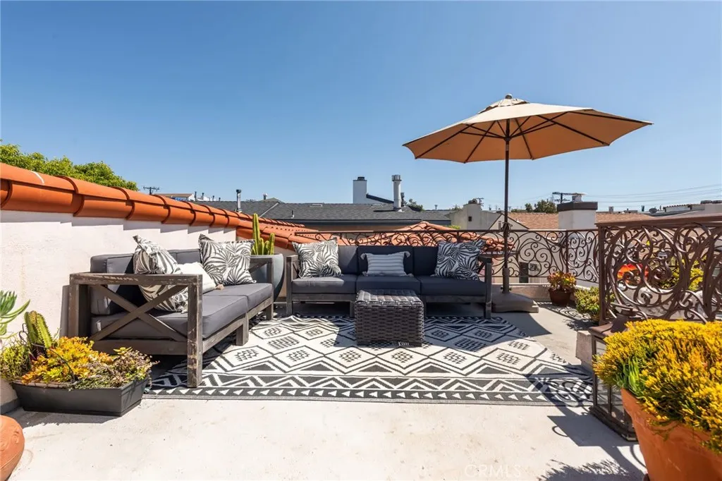 Additional image 47 of 230 Ardmore Avenue, Hermosa Beach, CA 90254