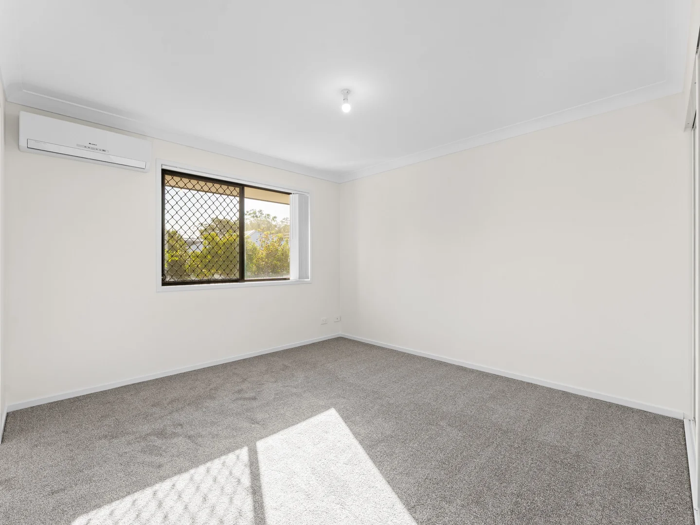 Additional image 6 of 14/8-12 Wattlebrush Court, Park Ridge QLD 4125