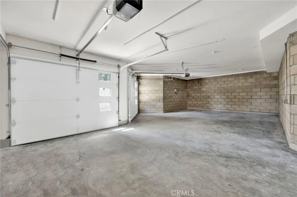 Additional image 124 of 325 W Grandview Avenue, Sierra Madre, CA 91024