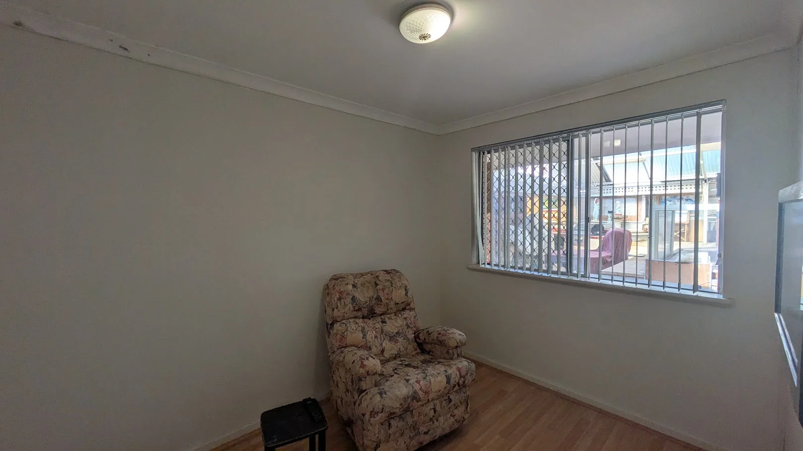 Additional image 4 of Huge Room/3 Albatross Pass, Willetton WA 6155