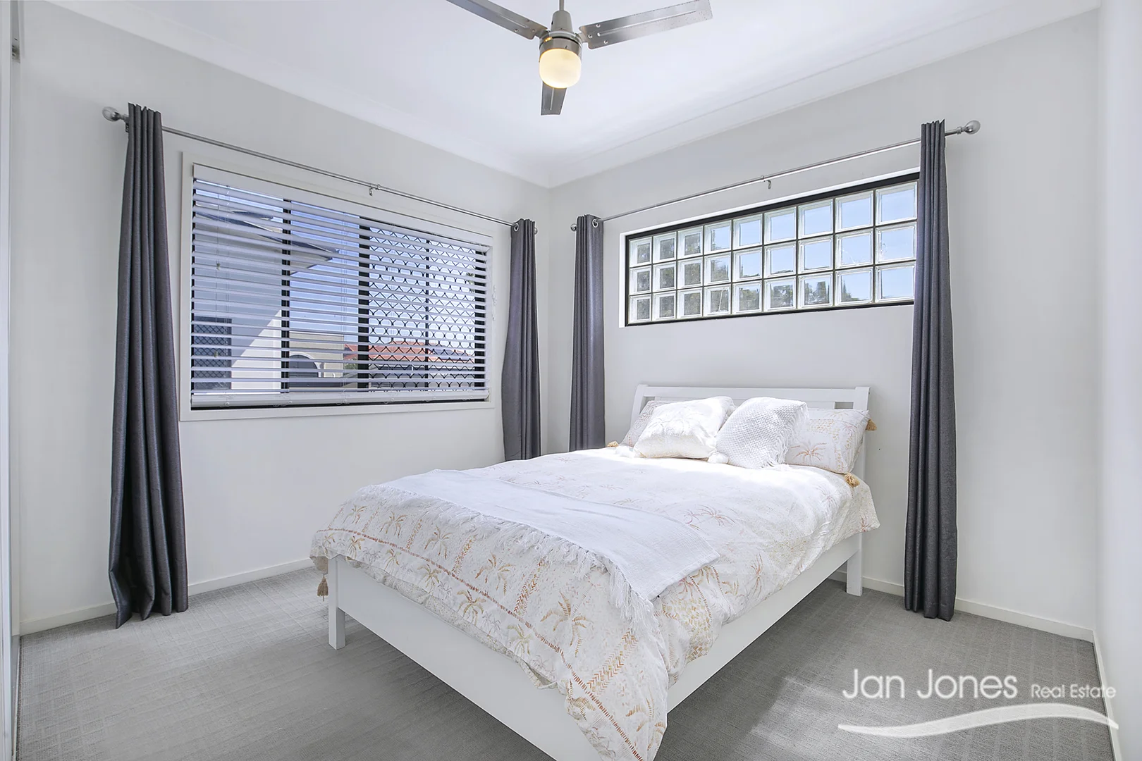 Additional image 14 of Unit 8/12-14 Georgina Street, Woody Point QLD 4019