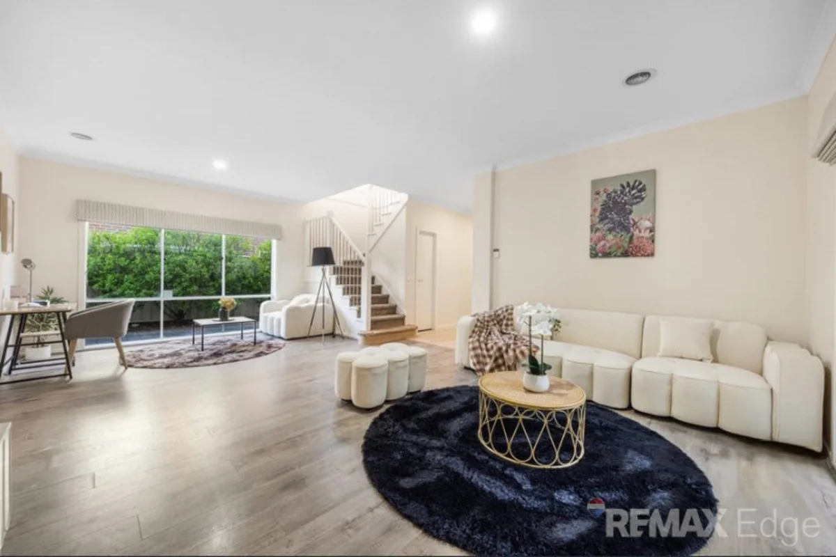 15 Central Park Avenue, Point Cook VIC 3030 photo 2
