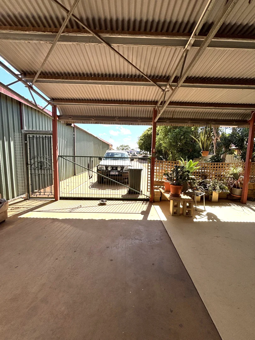 Additional image 32 of 418 Robinson Street, East Carnarvon WA 6701