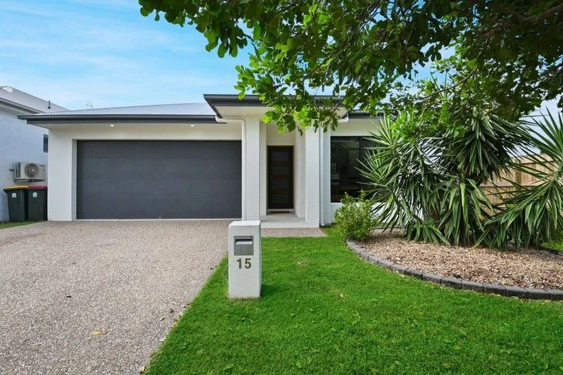 15 Stableford Grv, Rosslea QLD 4812