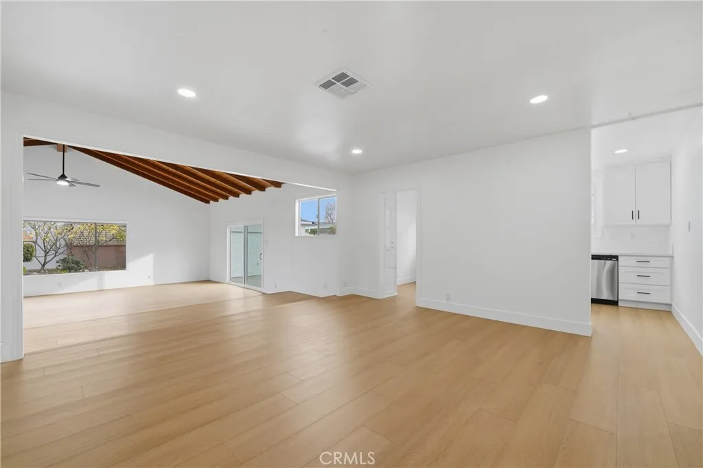 Additional image 11 of 2917 Del Amo Boulevard, Lakewood, CA 90712
