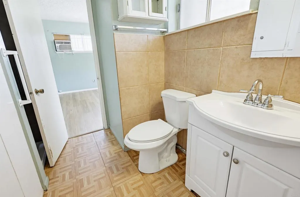 Additional image 26 of 7128 Jacmar Avenue, San Diego, CA 92114