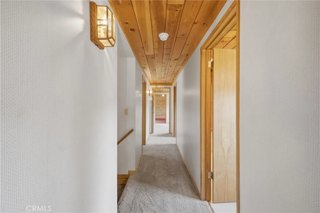 Additional image 53 of 33052 Donner Ln, Running Springs, CA 92382
