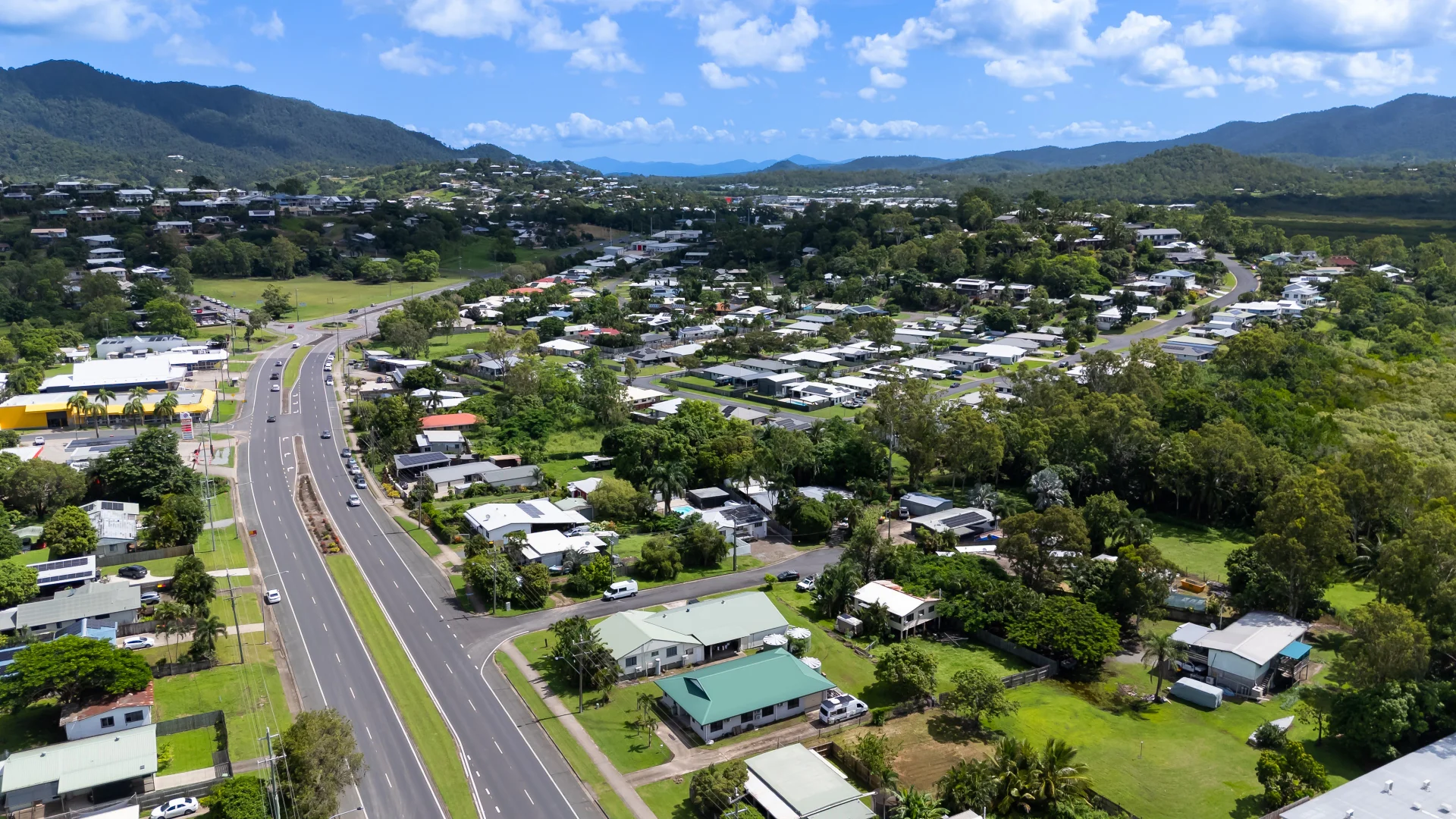 Additional image 14 of 5 Picaninni Close, Cannonvale QLD 4802