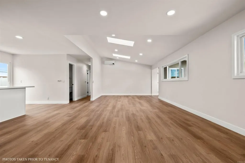 Additional image 21 of 5372 Barstow Street, San Diego, CA 92117