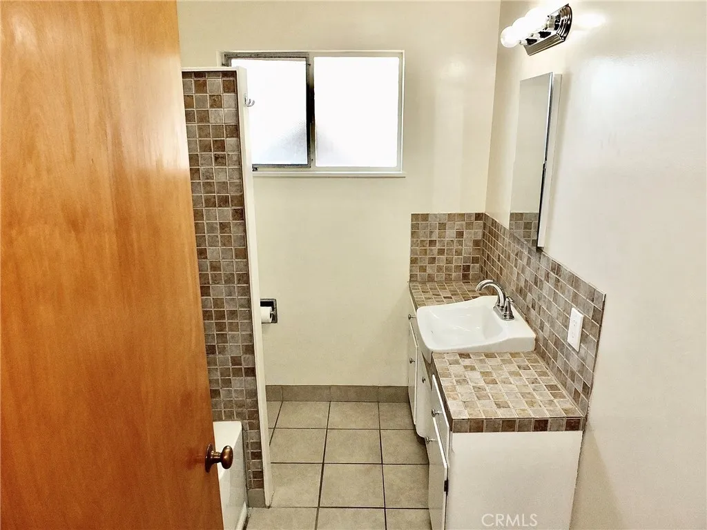 Additional image 25 of 1250 E East 3rd Street Unit 7, Long Beach, CA 90802