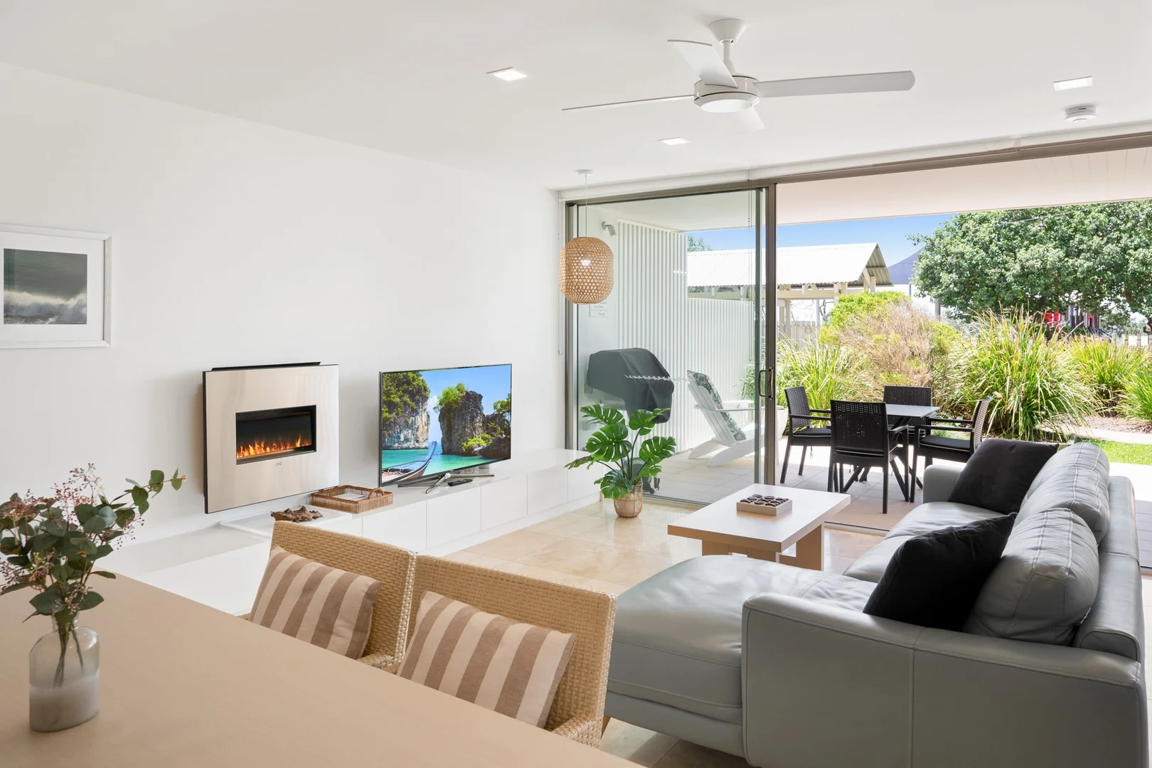 Unit 7/1 Rainbow Beach Road, Rainbow Beach QLD 4581