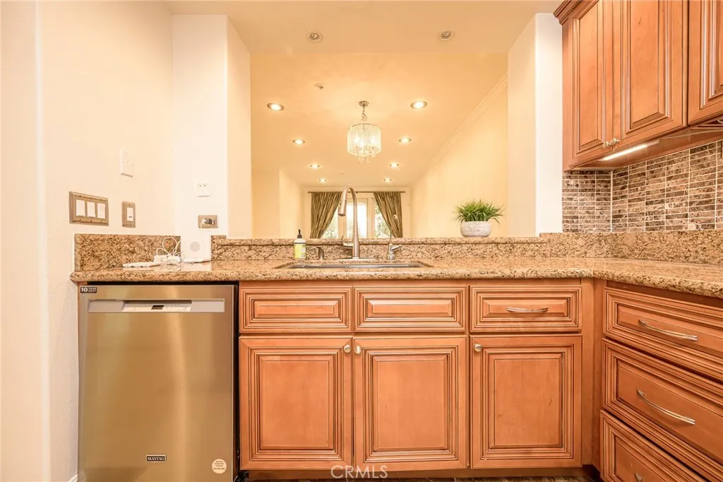 Additional image 45 of 2233 Martin Unit 311, Irvine, CA 92612
